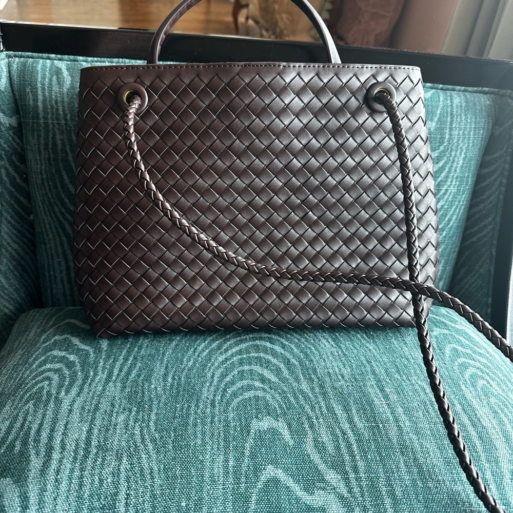 Bottega Veneta dark brown Intrecciato tote (not authentic) - Picture 7 of 8